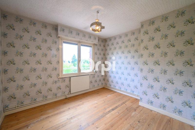 Maison - 94 m² - 5 pièces