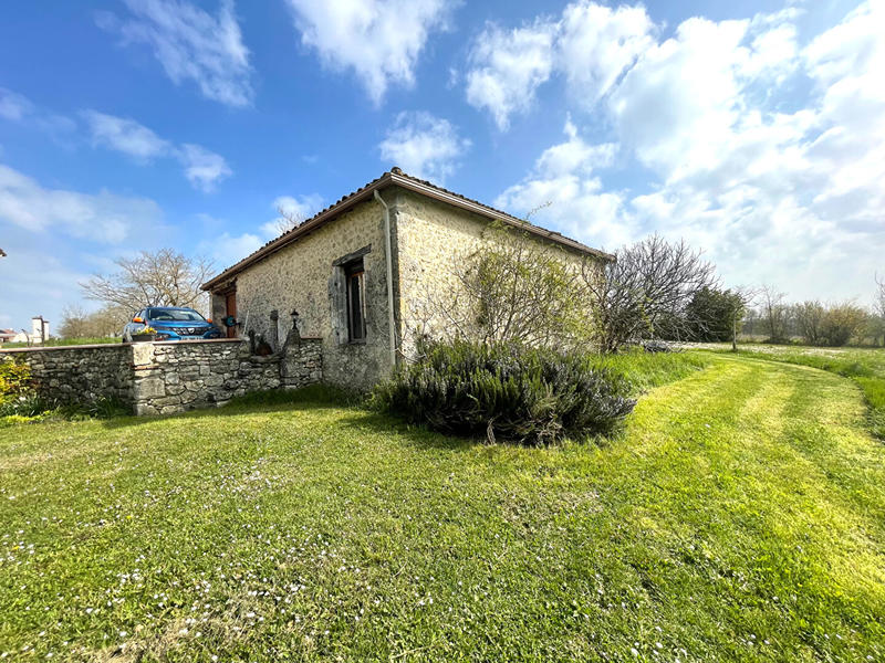 Maison - 321 m² - 9 pièces