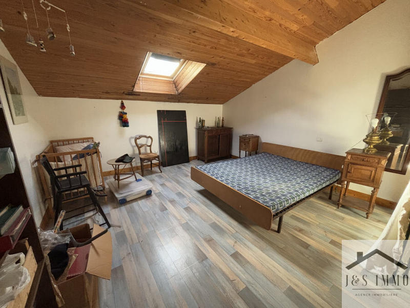 Maison de campagne - 200 m² - 6 pièces