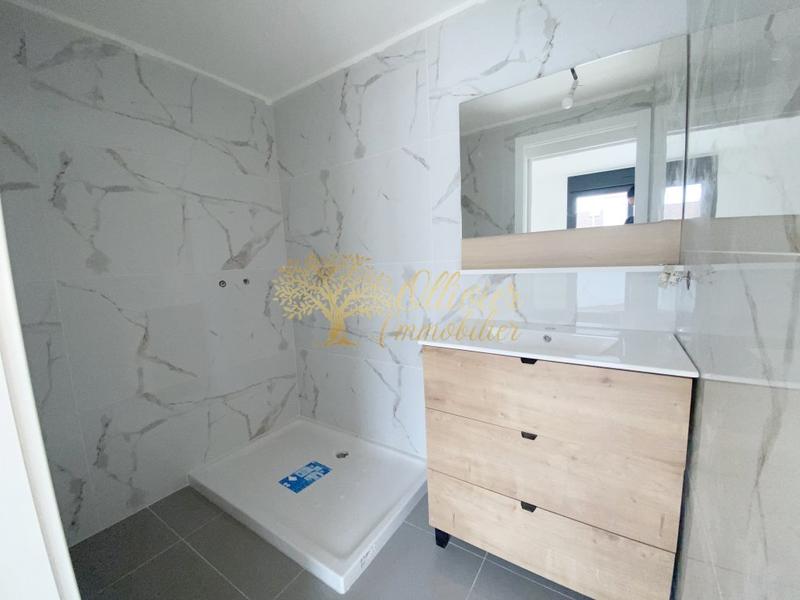 Pavillon - 99 m² - 4 pièces