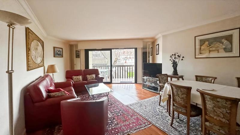 Appartement - 89 m² - 5 pièces