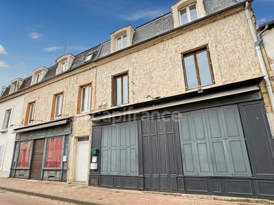 Immeuble - 290 m² - 13 pièces