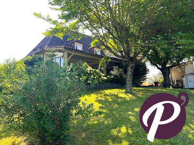 Maison - 170 m² - 5 pièces