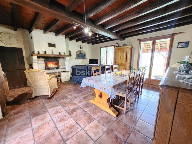 Corps de ferme - 131 m² - 5 pièces