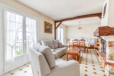 Maison - 123 m² - 7 pièces