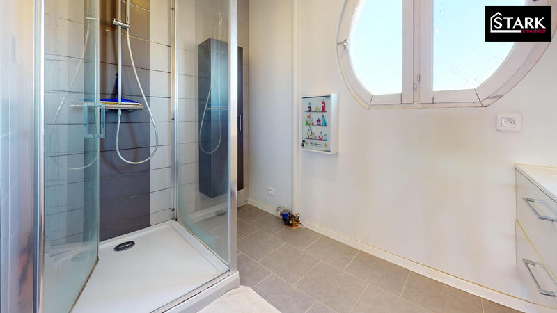 Appartement - 76 m² - 4 pièces