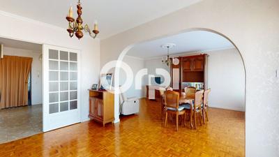 Appartement - 70 m² - 4 pièces