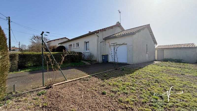 Maison - 95 m² - 4 pièces