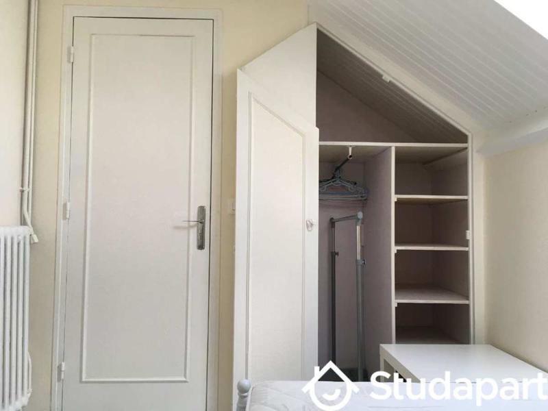 Chambre - 9 m² - 1 pièce
