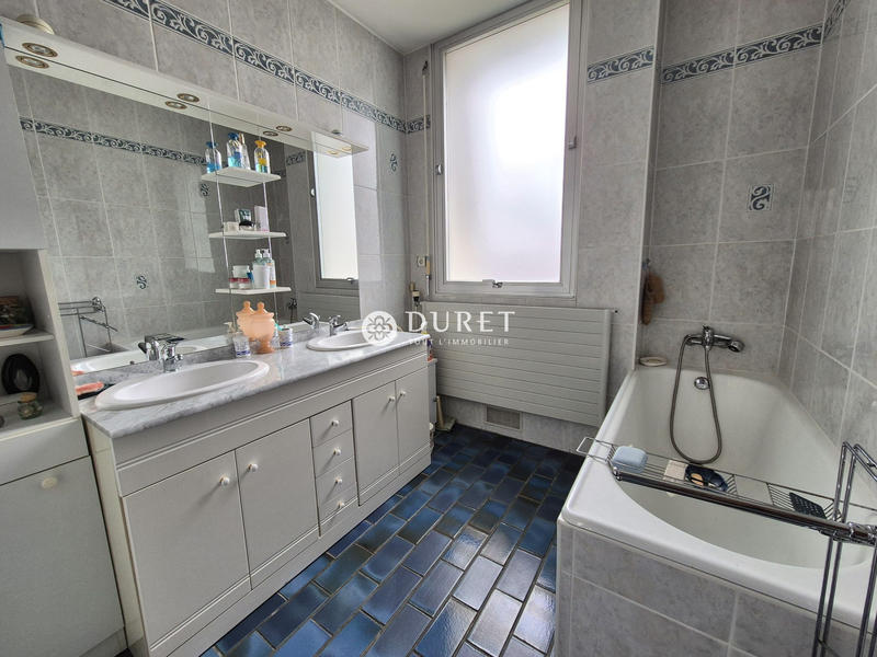 Appartement - 127 m² - 3 pièces