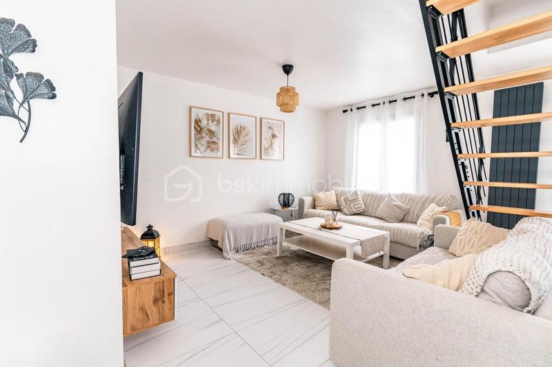 Maison - 113 m² - 6 pièces