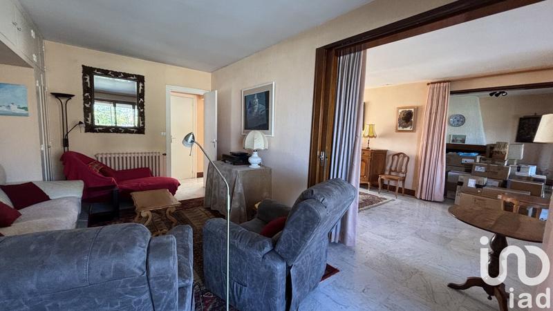 Maison - 195 m² - 8 pièces