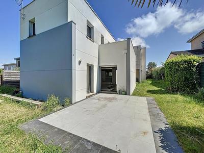 Maison - 169 m² - 5 pièces