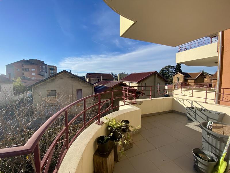 Appartement - 63 m² - 3 pièces