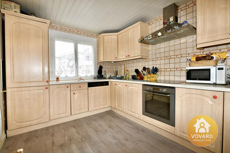 Maison - 93 m² - 5 pièces