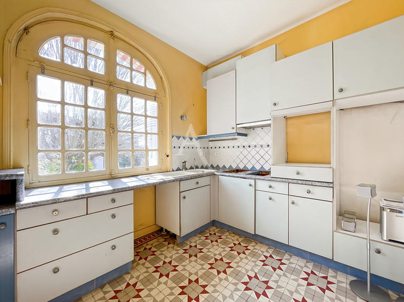 Maison - 160 m² - 7 pièces