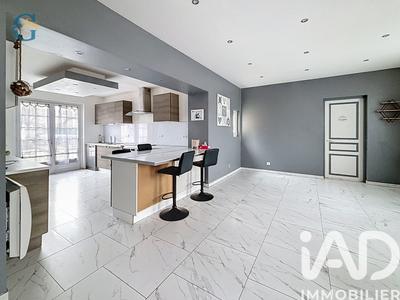 Maison - 72 m² - 3 pièces