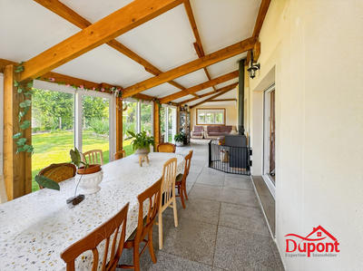 Maison contemporaine - 198 m² - 10 pièces