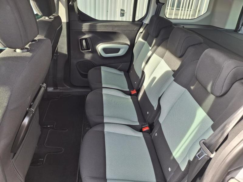 Citroën Berlingo 1,5BlueHDI130cv Shine ttes options
