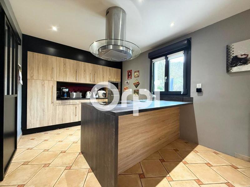 Maison - 110 m² - 5 pièces