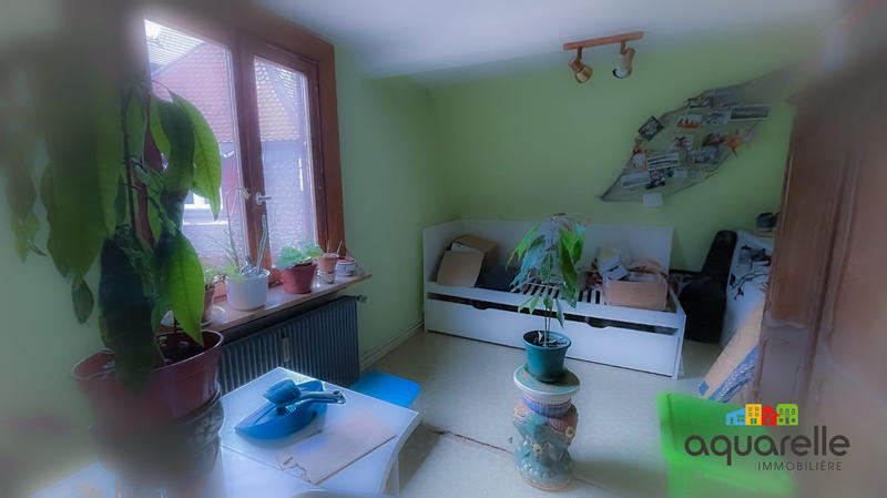 Maison - 182 m² - 9 pièces