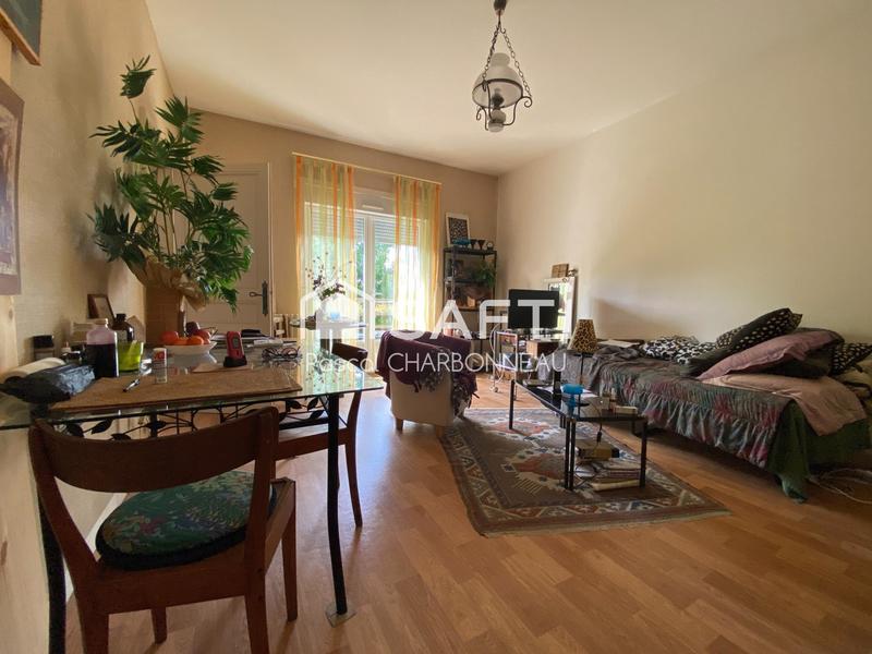 Maison - 310 m² - 10 pièces