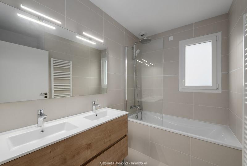 Villa - 121 m² - 5 pièces