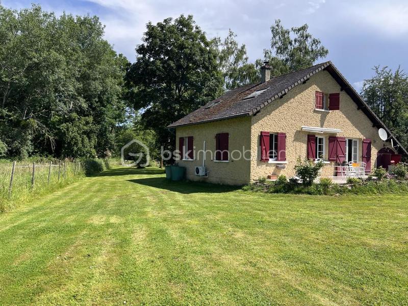 Maison traditionnelle - 112 m² - 5 pièces