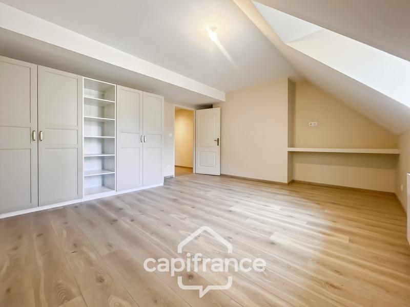 Appartement ancien - 144 m² - 5 pièces