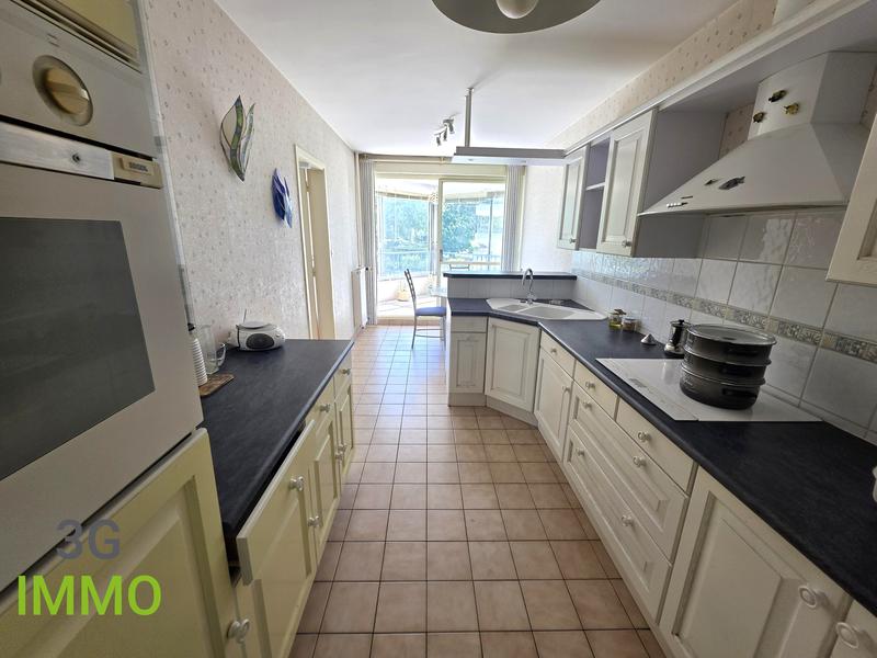 Appartement - 118 m² - 4 pièces