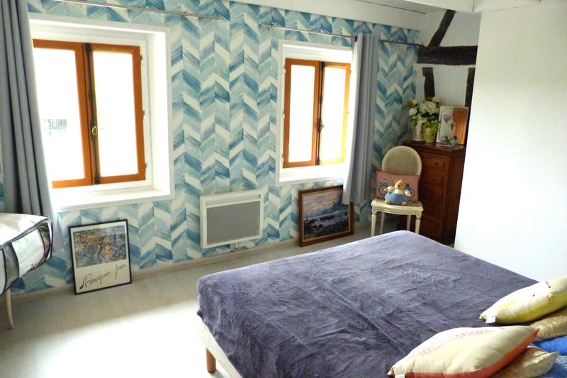 Maison - 205 m² - 10 pièces