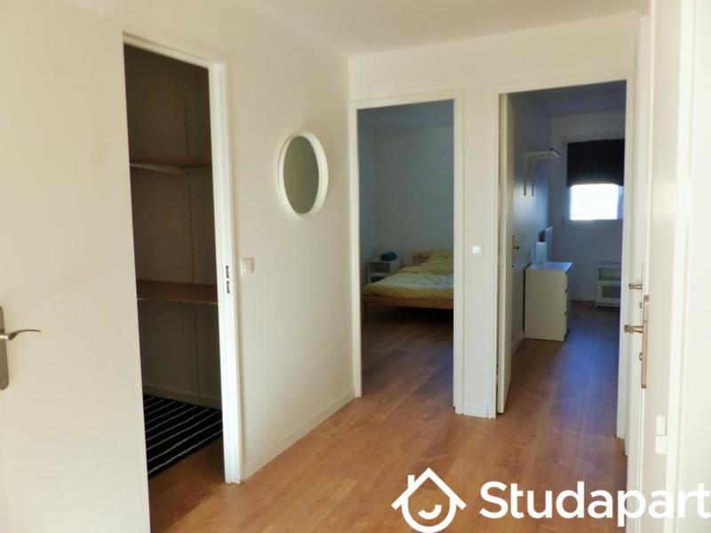 Chambre - 12 m² - 1 pièce