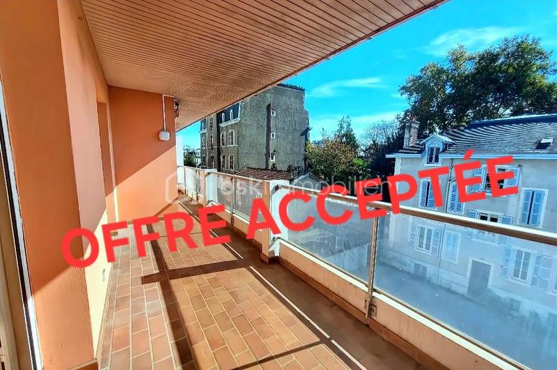 Appartement - 92 m² - 4 pièces