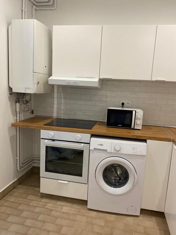 Studio - 73 m² - 1 pièce