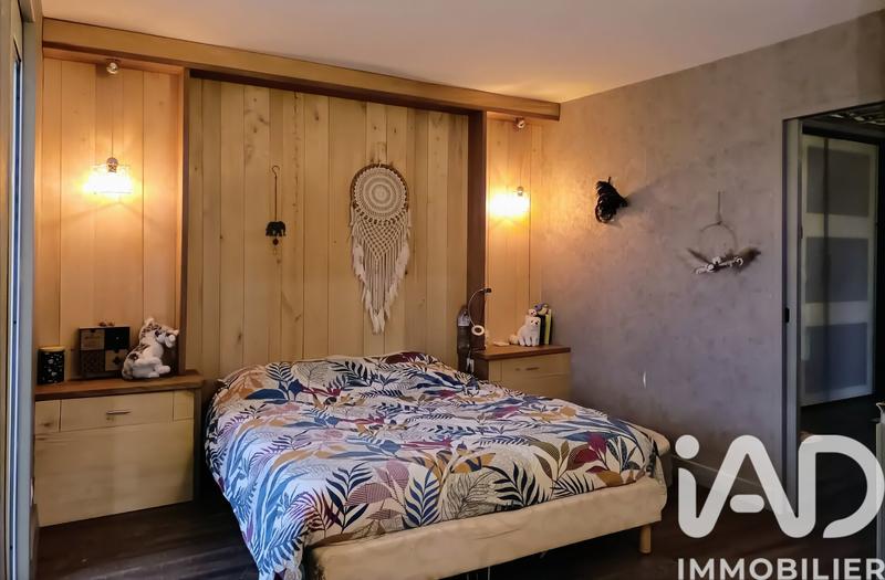 Maison - 200 m² - 7 pièces