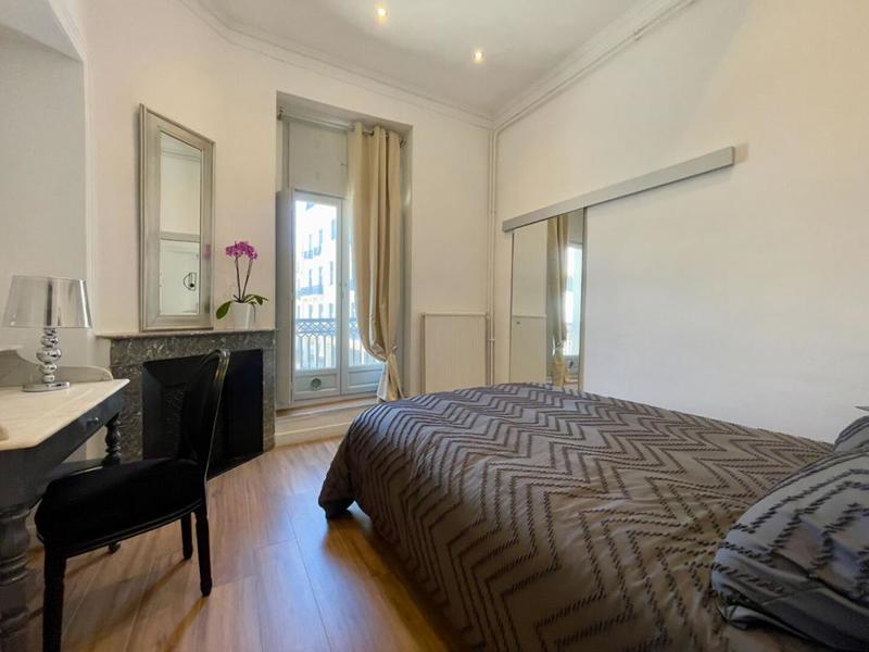 Appartement - 93 m² - 3 pièces