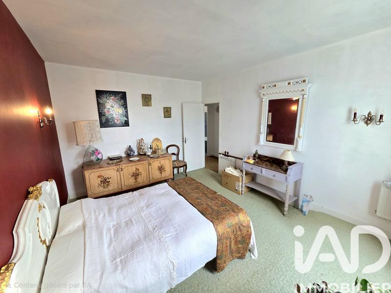 Maison - 184 m² - 7 pièces