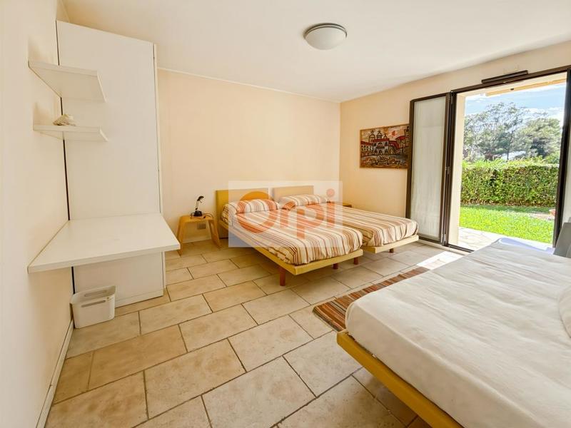 Appartement - 102 m² - 4 pièces