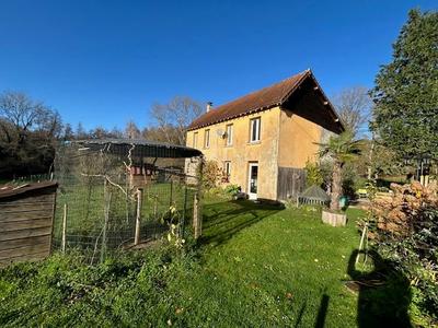 Maison - 140 m² - 4 pièces