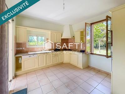 Maison - 138 m² - 6 pièces