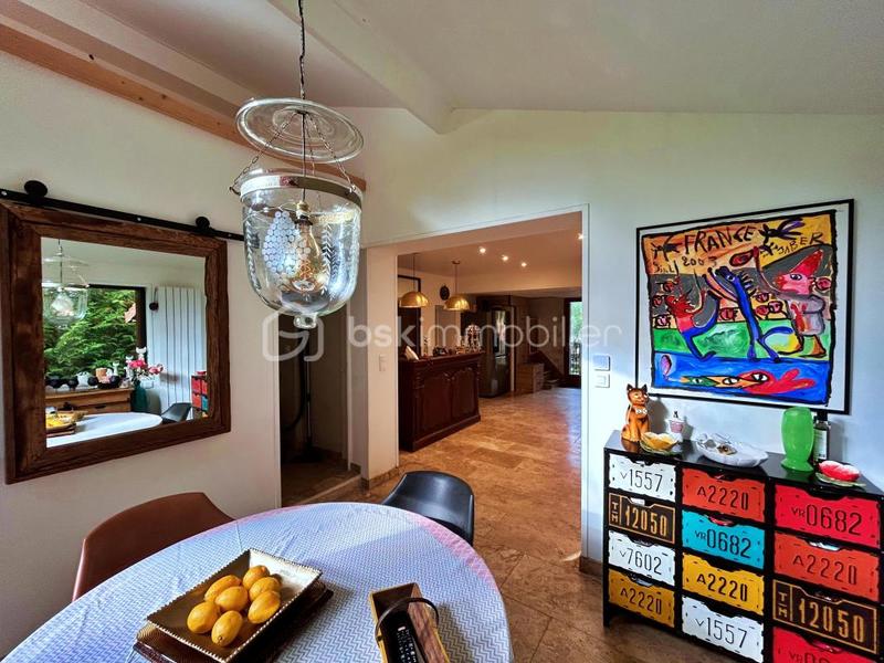 Maison ancienne - 170 m² - 6 pièces