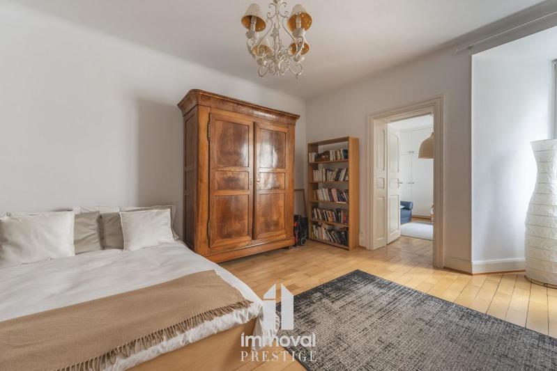 Appartement - 224 m² - 7 pièces