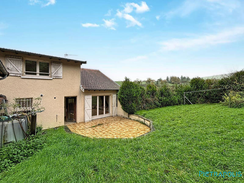 Maison - 84 m² - 4 pièces