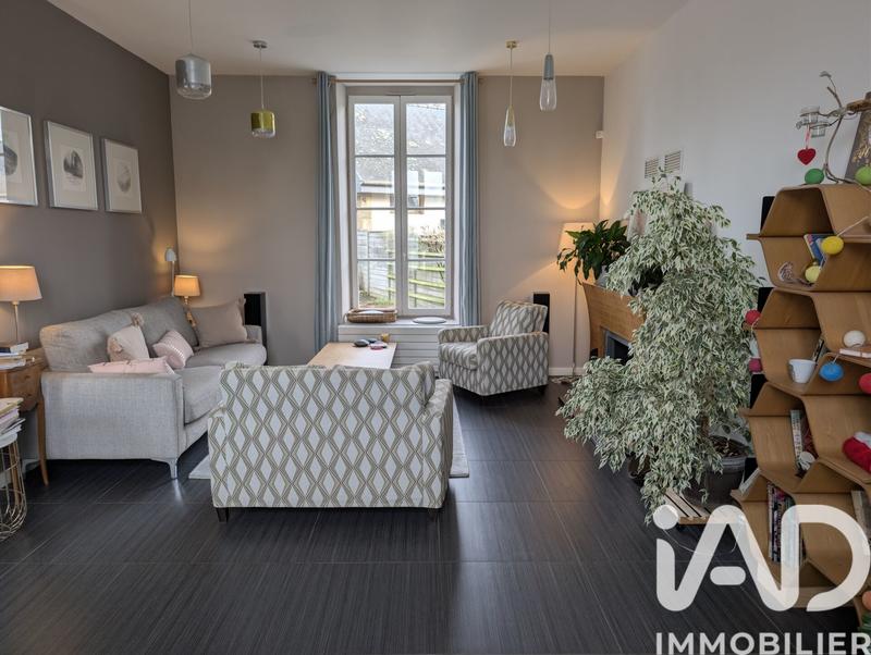 Maison de ville - 180 m² - 8 pièces