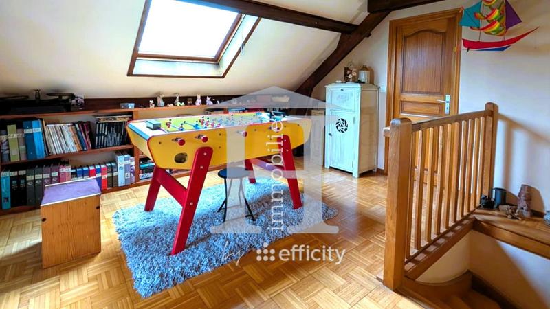 Pavillon - 208 m² - 5 pièces