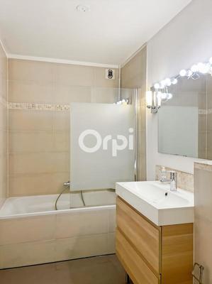 Appartement - 121 m² - 5 pièces