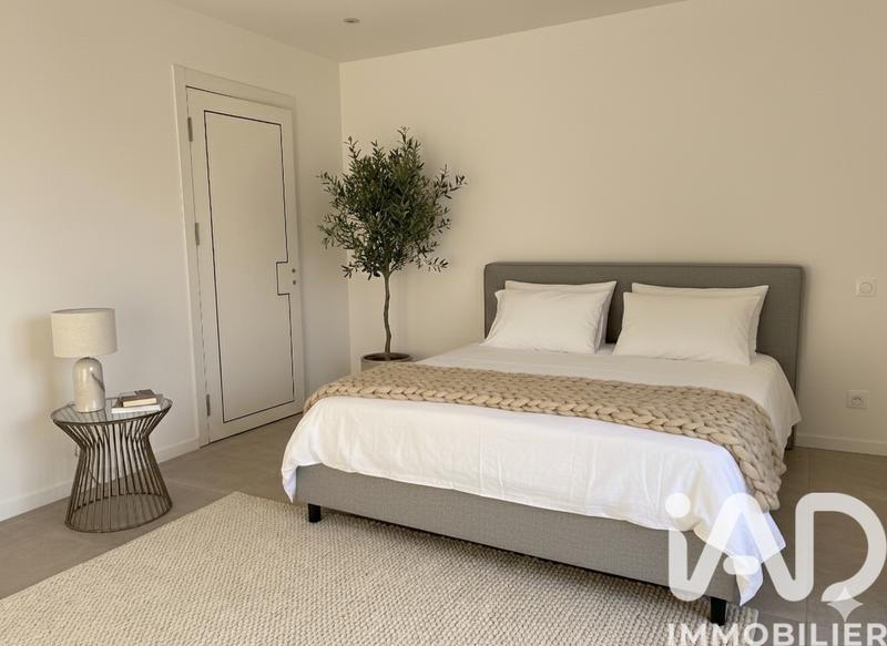 Maison - 185 m² - 6 pièces