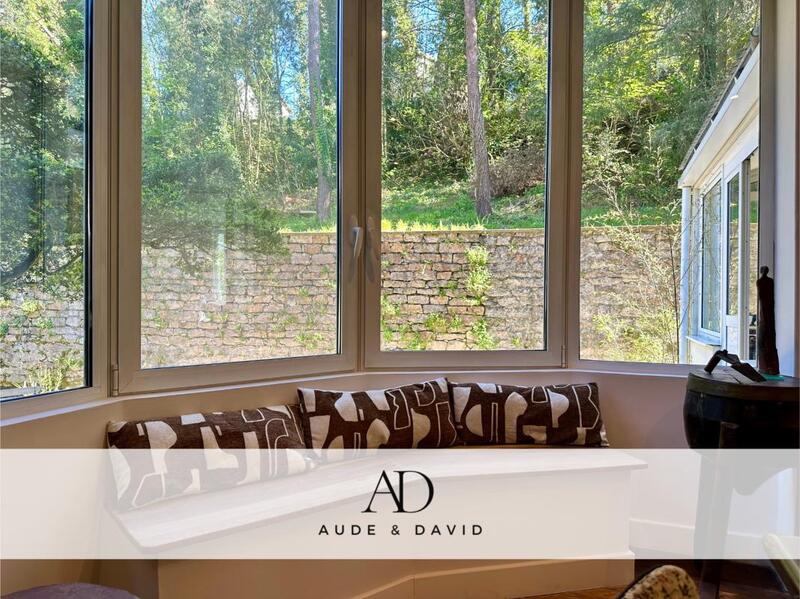 Maison - 195 m² - 8 pièces