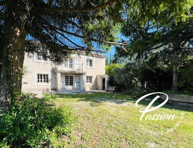 Mas - 105 m² - 4 pièces