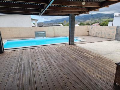 Maison - 90 m² - 1 pièce